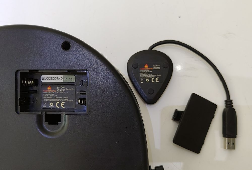 PS3 Guitarra Guitar Hero Les Paul Aerosmith + Dongle Original + jogo