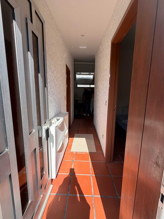 Arrendo moradia T1 renovada e moderna