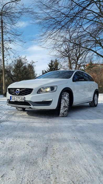 Volvo V60 Cross Country Polski Salon  2016 Euro 6