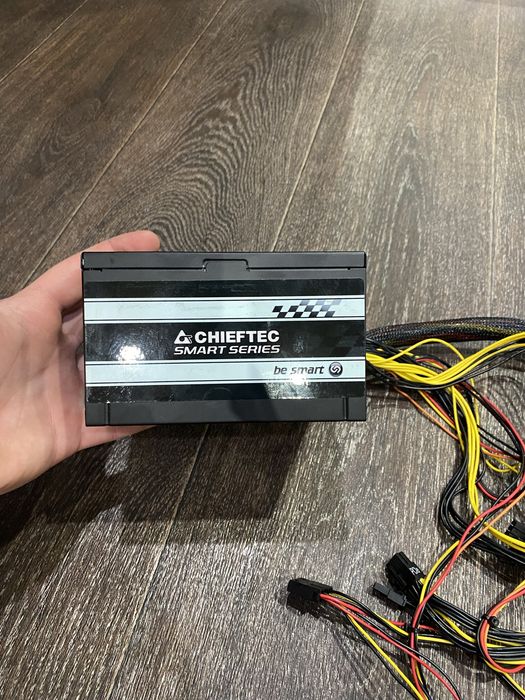Блок питания Chieftec 600w, Блок живлення 600 ват