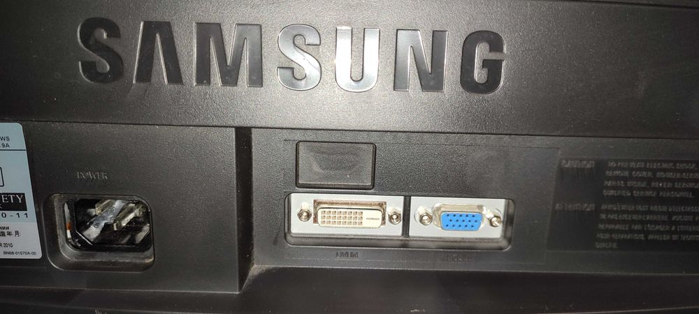 Продам манитор Samsung