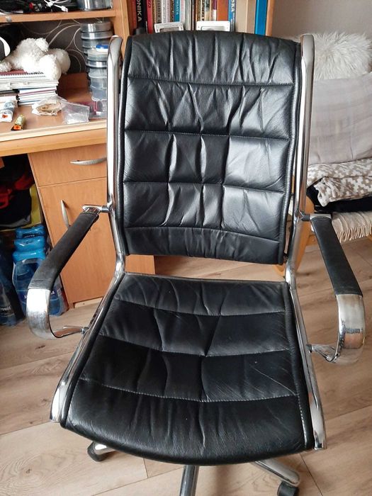 Krzesło komputerowe