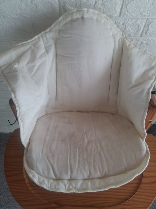 Стільчик для годування