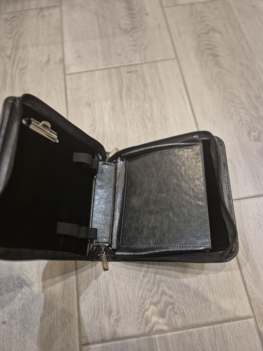 Etui na przybory marketingowe