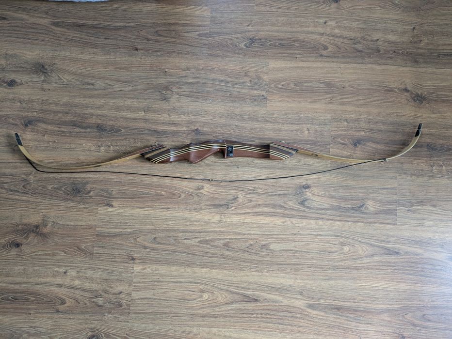 Łuk Touchwood Lynx 60" 35#