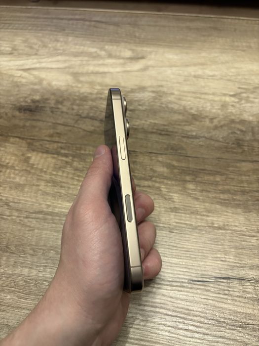 Айфон Apple IPhone 16 Pro 128 Desert Titanium, 100 АКБ!