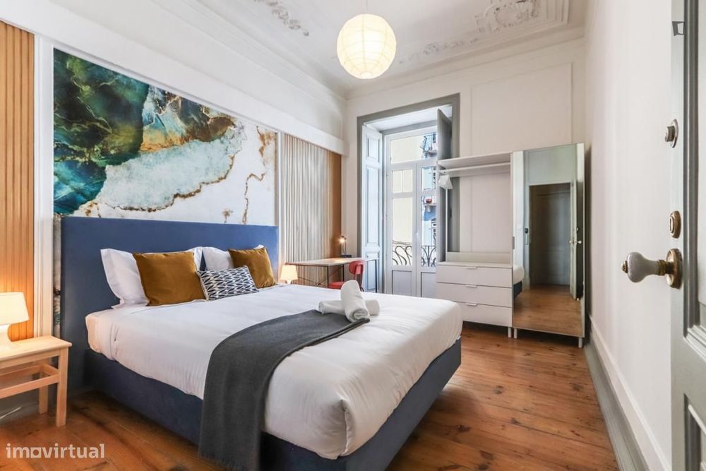 Quarto - localizado em Campo de Ourique Lisbon