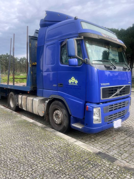 Trator Volvo FH12 420