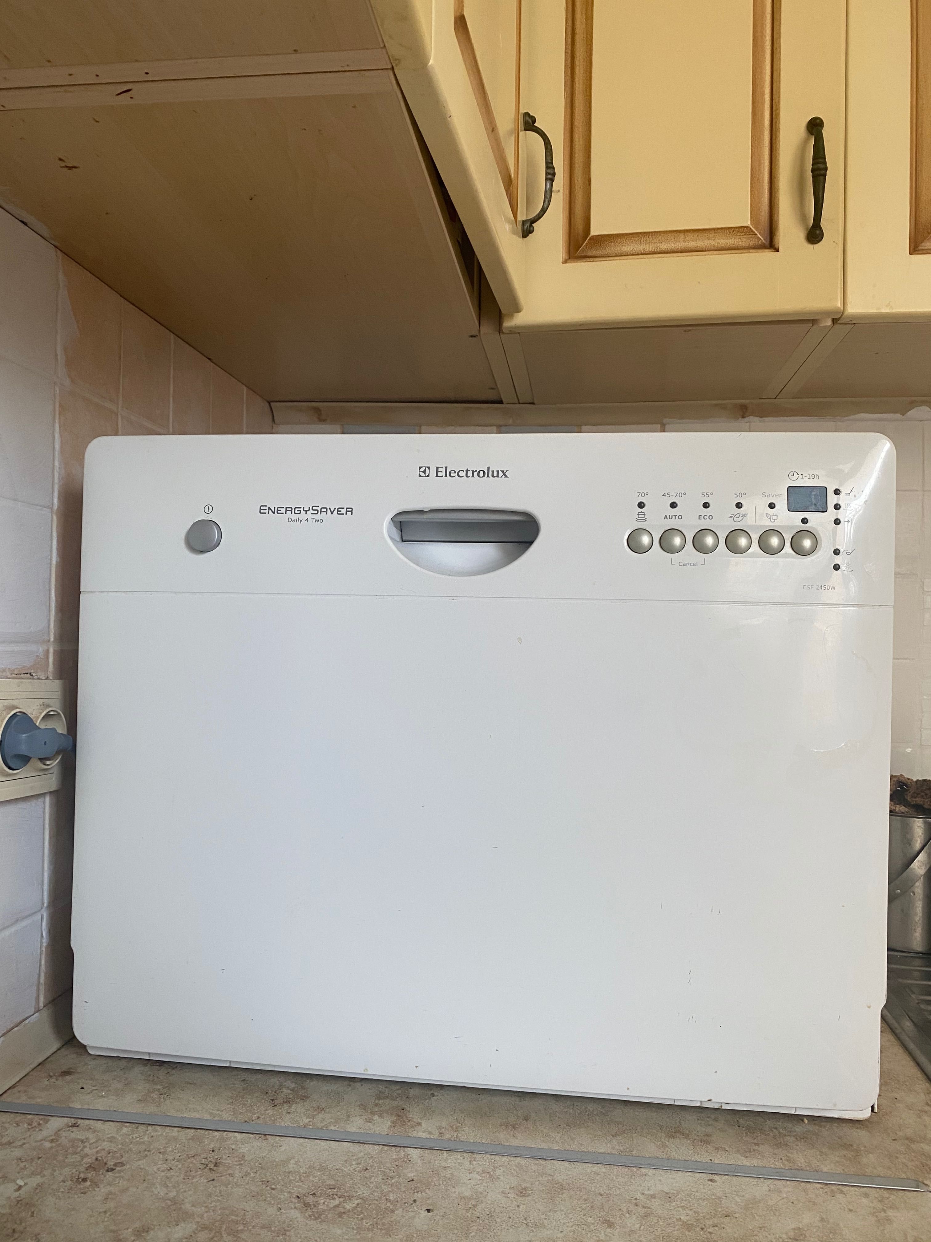 Посудомийка ELECTROLUX ESF 2450 W: 700 грн. - Посудомоечные машины Ирпень  на Olx