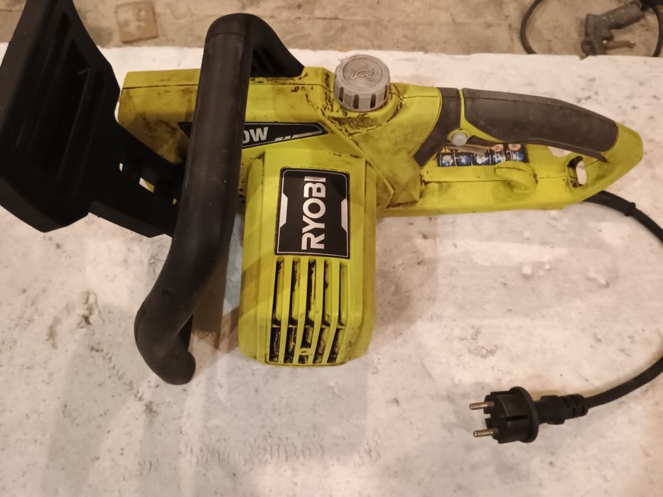 Piła łańcuchowa RYOBY rcs2340b