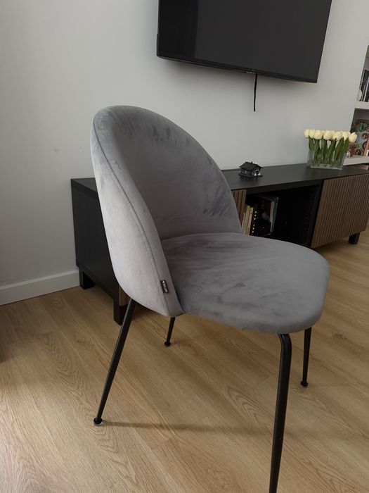 Conjunto de Mesa e Quatro Caderias