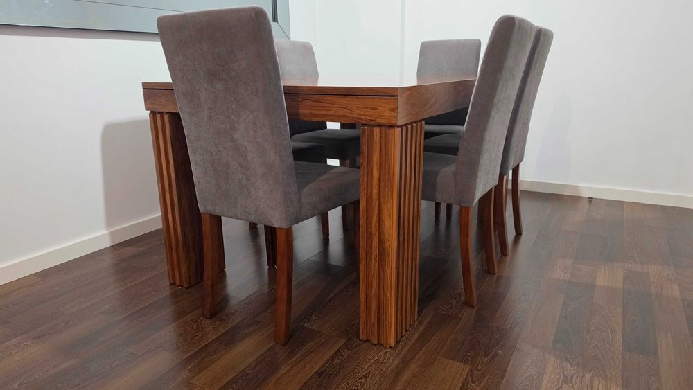 Mesa de jantar e/ou cadeiras