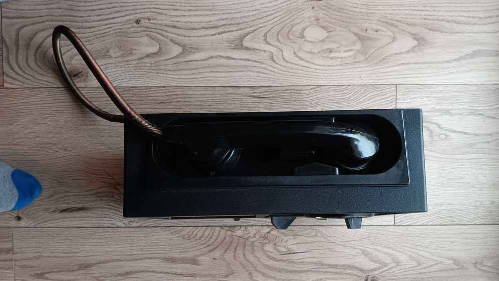 Telefon wrzutowy Prl  AW-8 fabrycznie nowy.Na żetony A