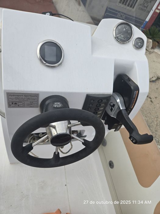 Hydrosport 565 + Tohatsu 90cv