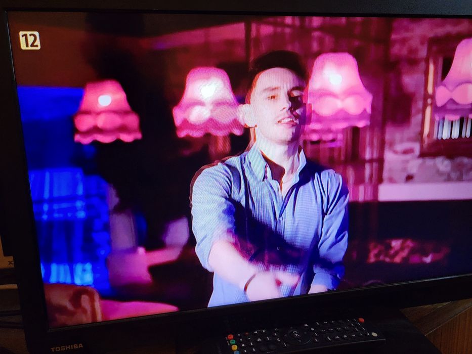 Telewizor 19 cali hdmi  do gry  konsoli kampera