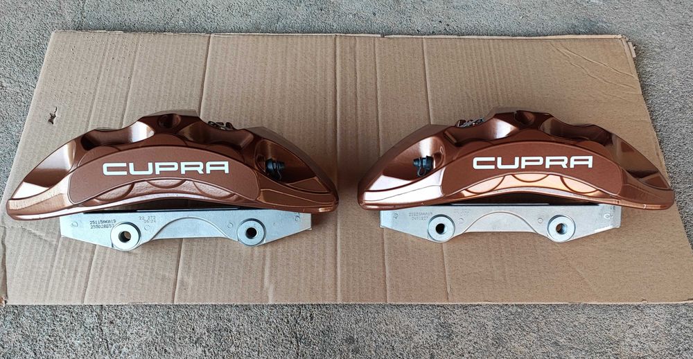Pinças Cupra 374mm Akebono