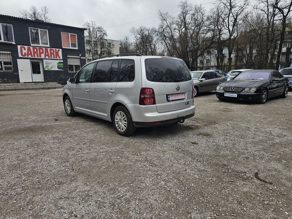 Volkswagen Touran 1.6 mpi