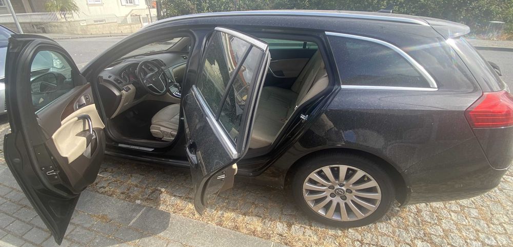 Opel Insignia 2.0 TDCI Cosmos