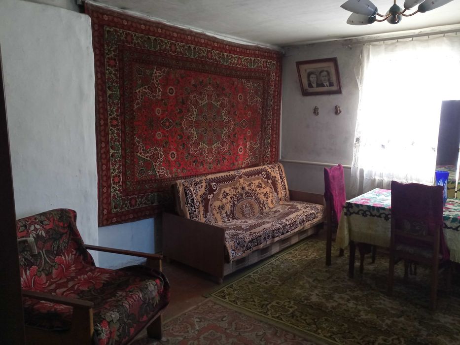 Продам дом в селі Терехове в Бердичівському районіі