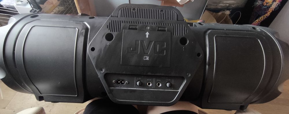 JVC RV-NB300DAB Boombox