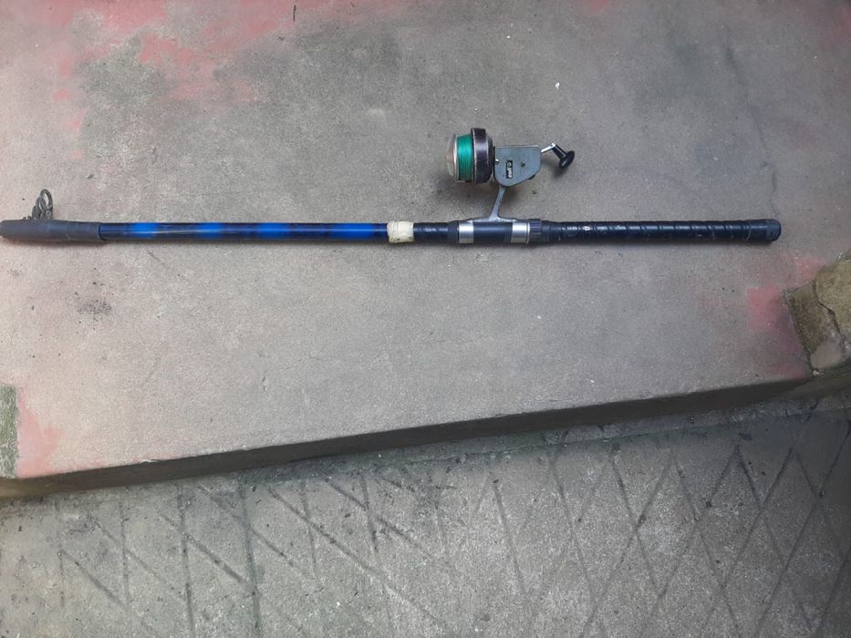 Cana de pesca + material de pesca