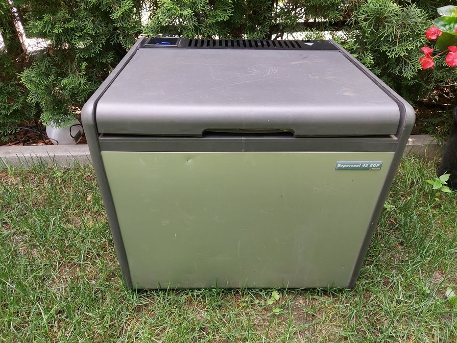 Lodówka turystyczna absorpcyjna na gaz