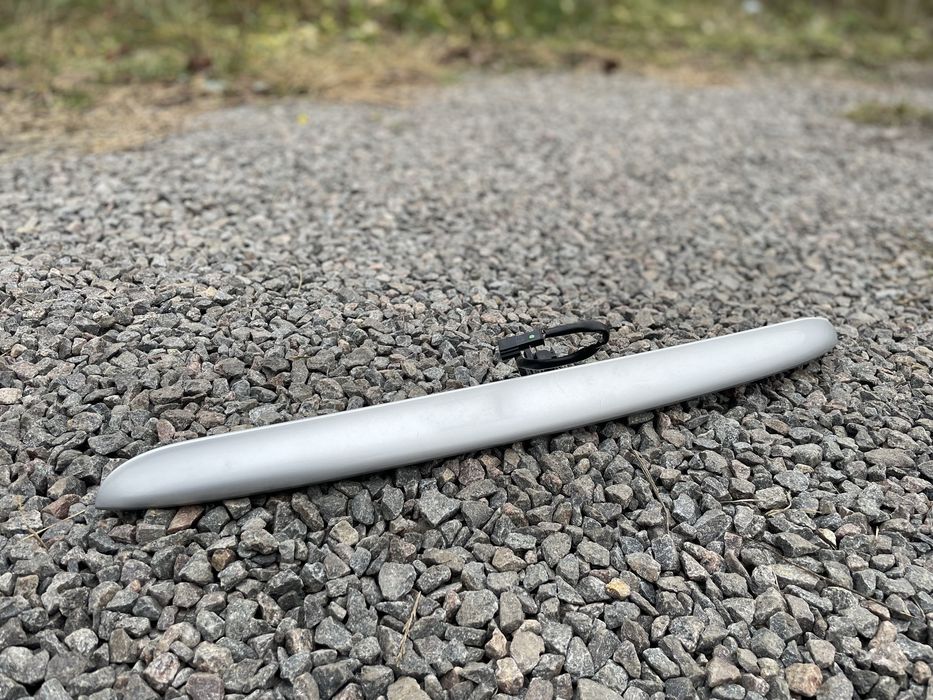 Планка підсвітки номера БМВ е46 рест TITAN Silber кнопка багажника