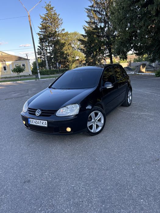 Продам  VW GOLF 5