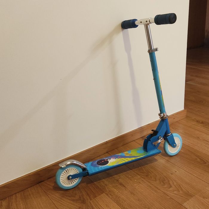 Trotinete de Criança

Trotinete de criança em muito bom estado. 

Ida