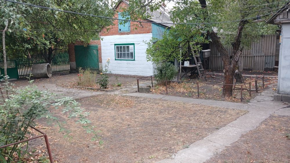 Продам будинок в смт Губиниха