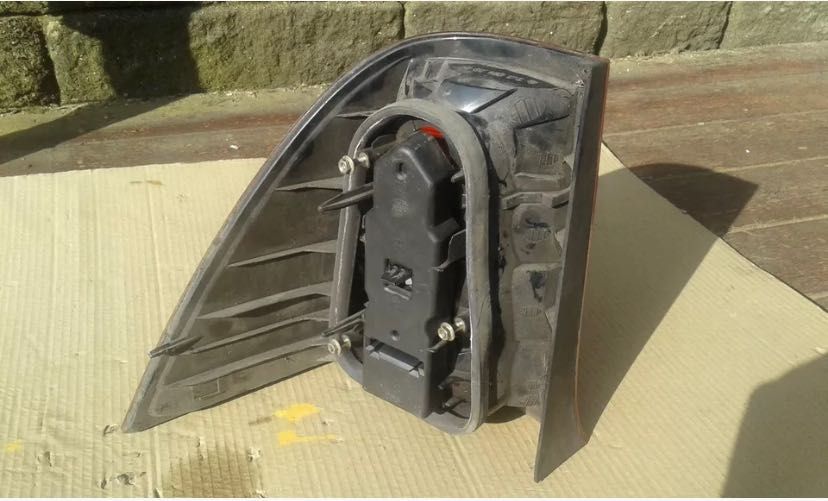 Farolins Mercedes carrinha 220 W202