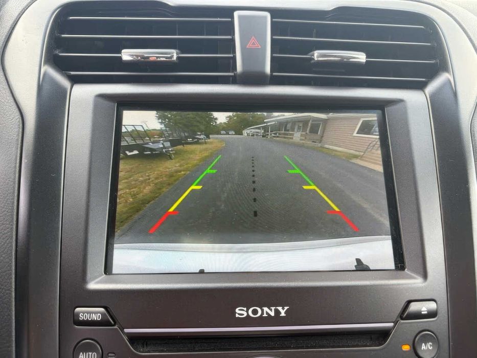 Ford Fusion Hybrid Titanium      2019