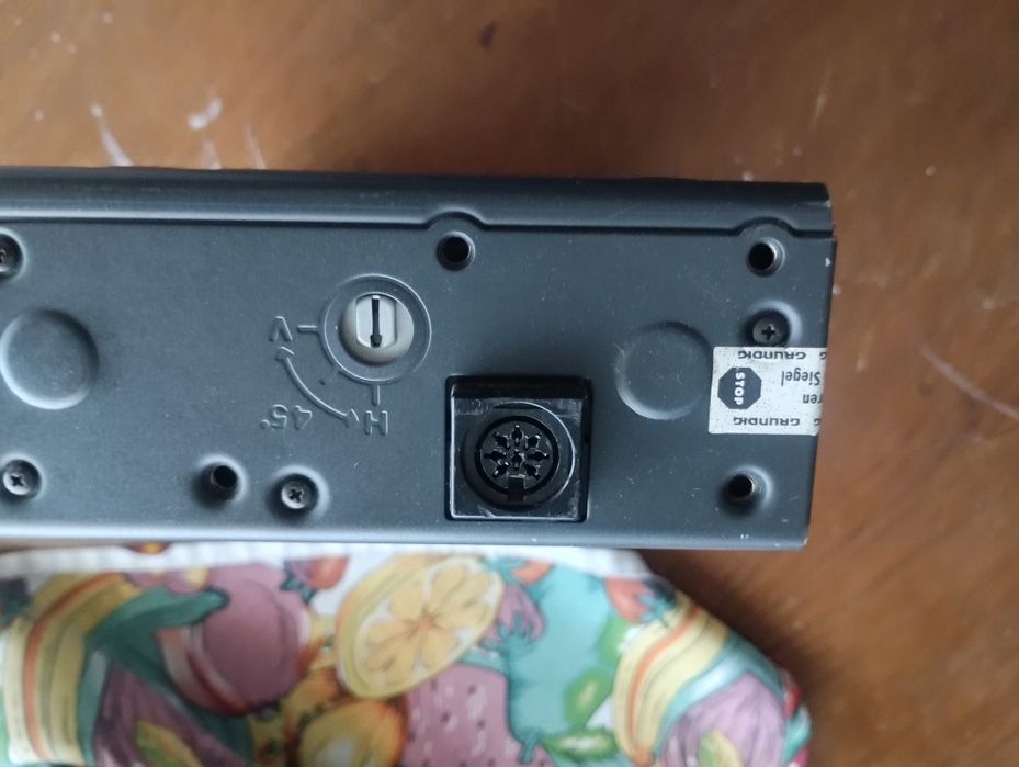 Caixa 6 CDs Grundig MCD 36