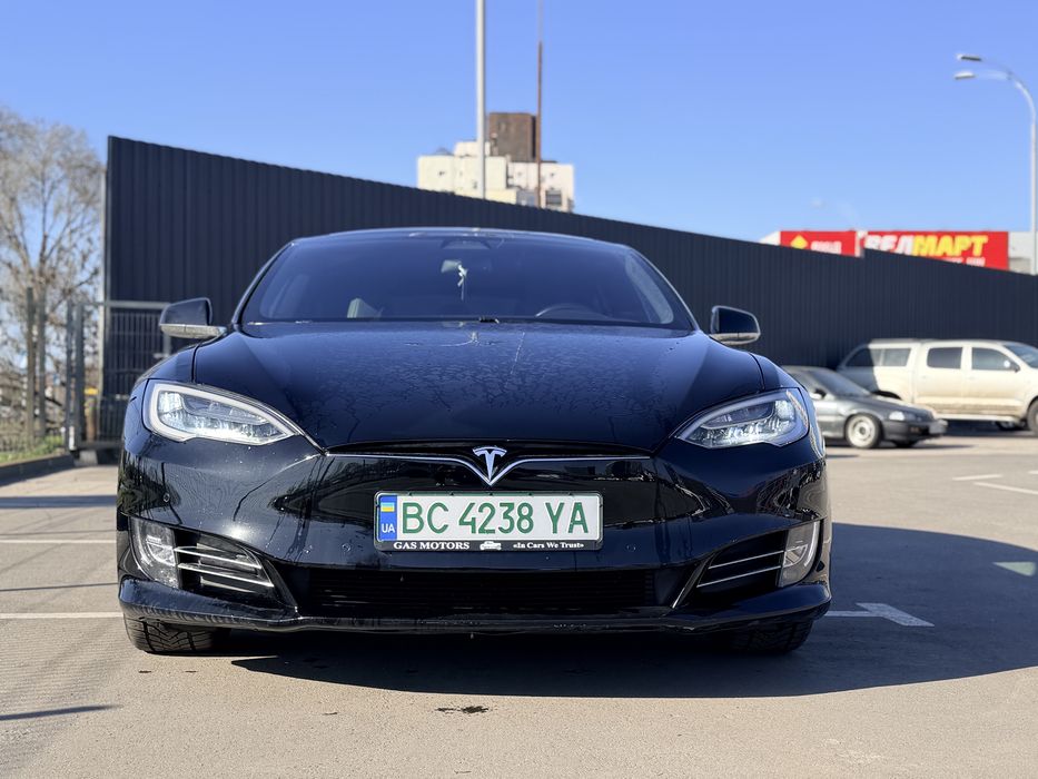 Tesla s 100D 2019