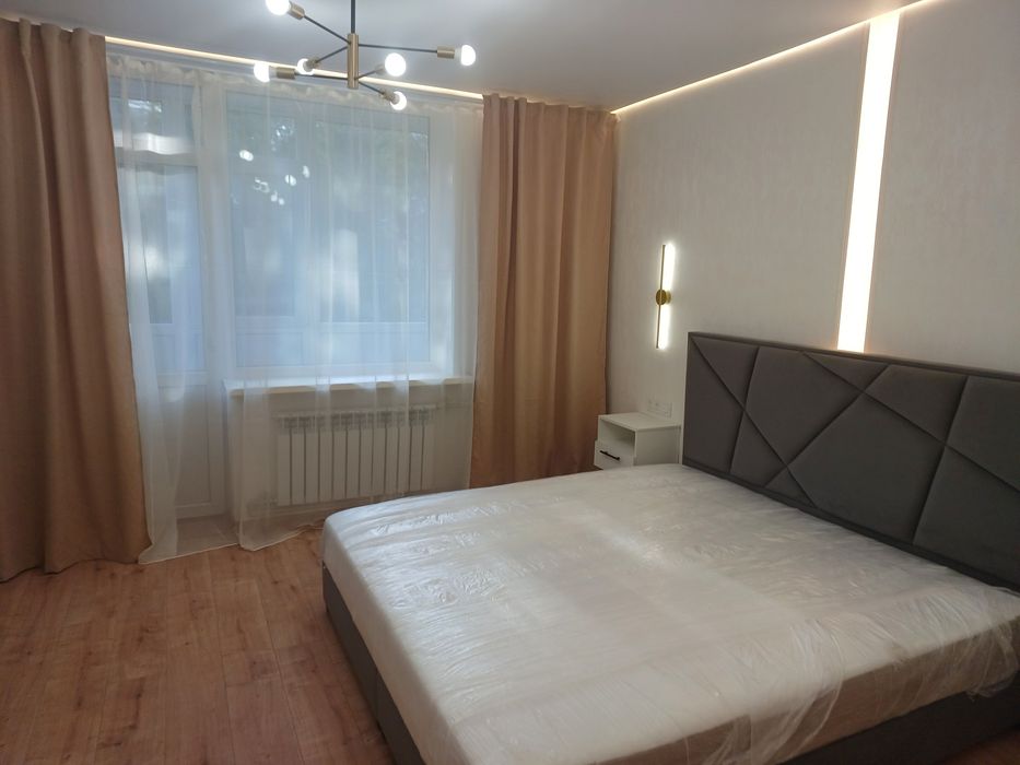 Продаж 2х.кімн.кв.Центр Сталінка 37000$
