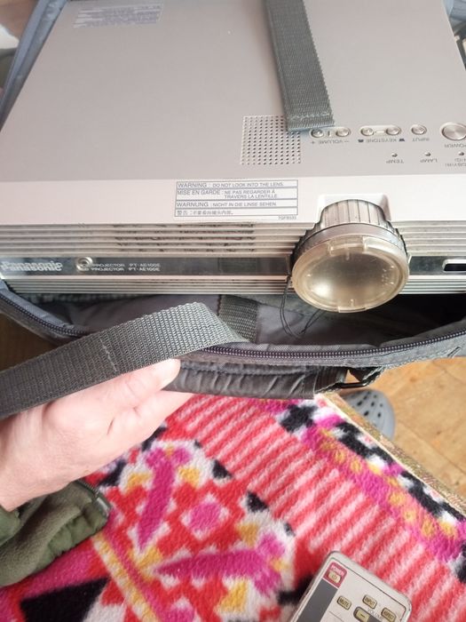 Продам прожектор панасоник