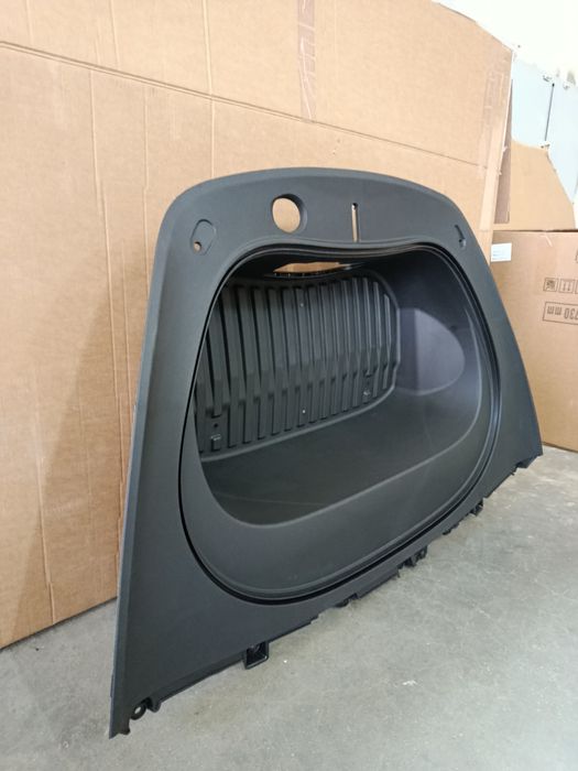 Корито багажника TESLA MODEL 3 2023-