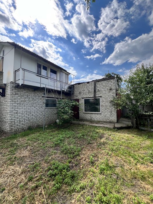Продам БУДИНОК, Широкий ФАСАД, 2 ГАРАЖА, 6 соток землі  55000$