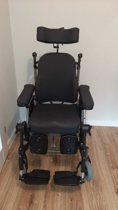 Wózek inwalidzki Vermeiren Inovys 2