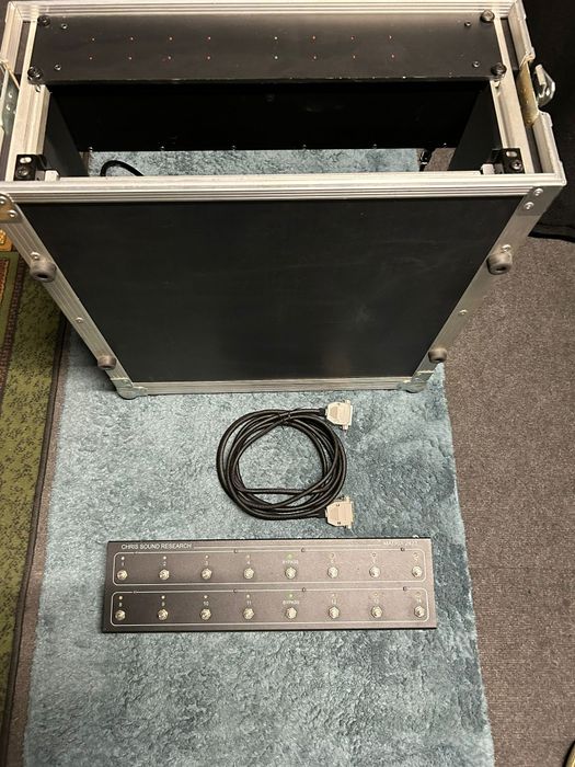 Krosownica Chris Sound Research + rack + zasilacz