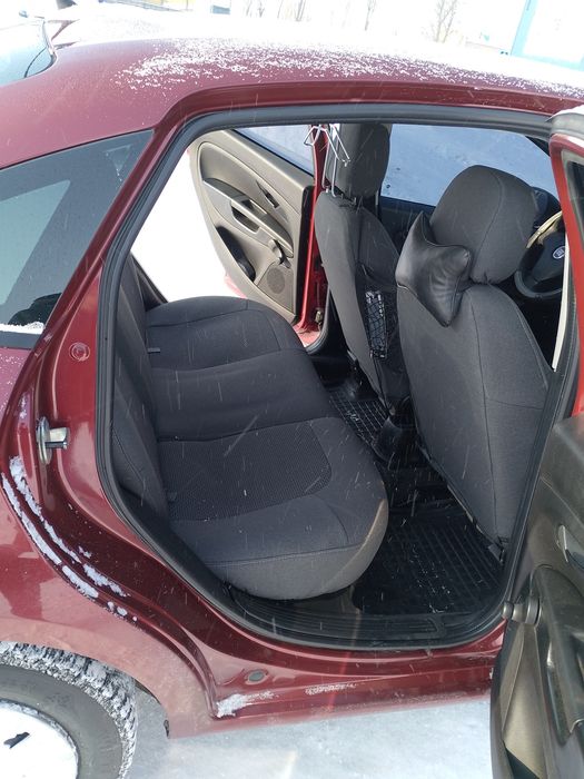 Фіат Лінеа 1.4 2010 р.