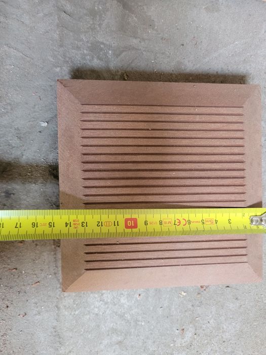 Daszek na słupek ogrodzenie wpc