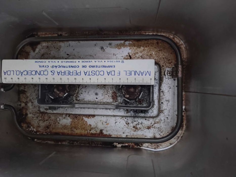 Máquina de fazer pão Tefal  funcional (sem cuba nem misturadoras)