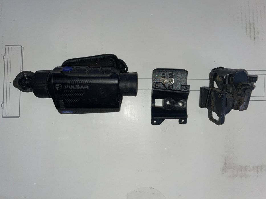 Тепловізор Pulsar Axion XM30F — Компактний, з Wi-Fi, стан відмінний