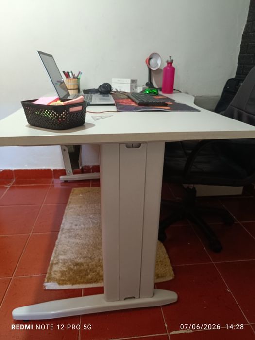 Conjunto completo pra escritório