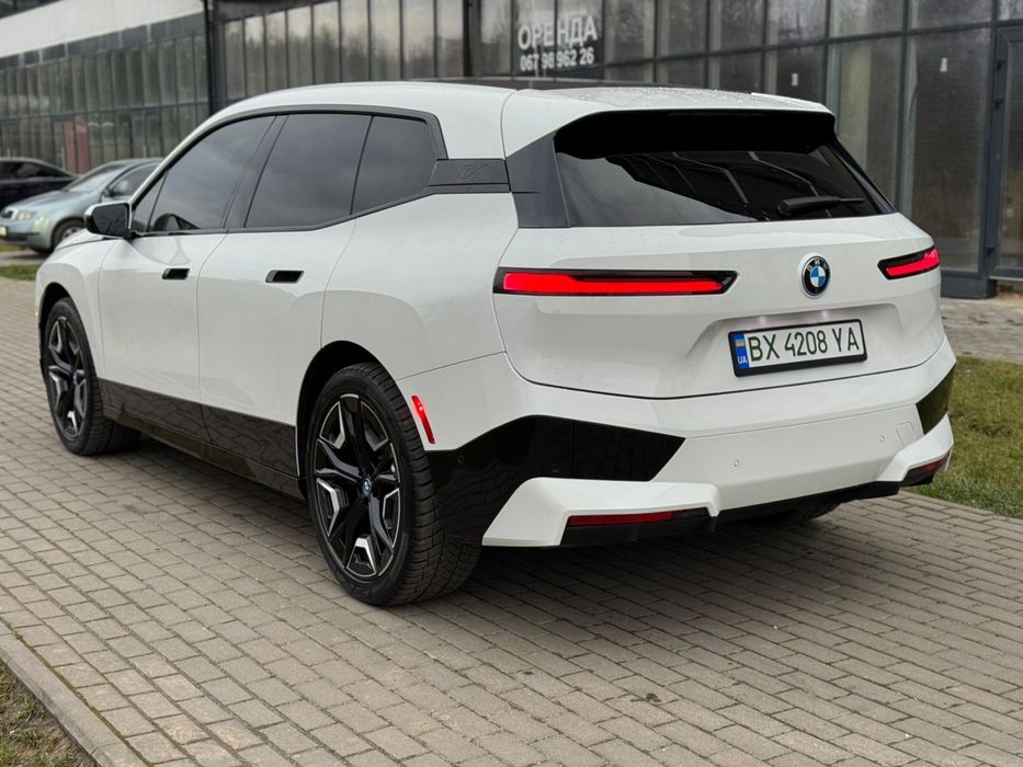 Продам BMW iX 2022 i20