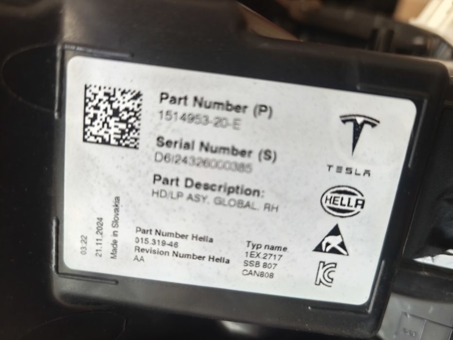 Farol direito full Led Tesla Y