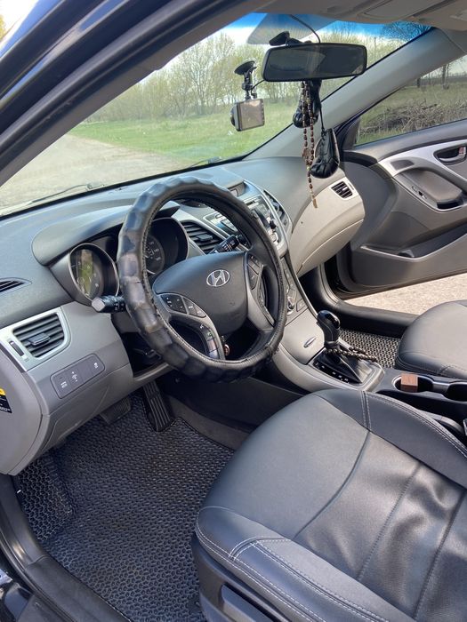 Hyundai Elantra 2014