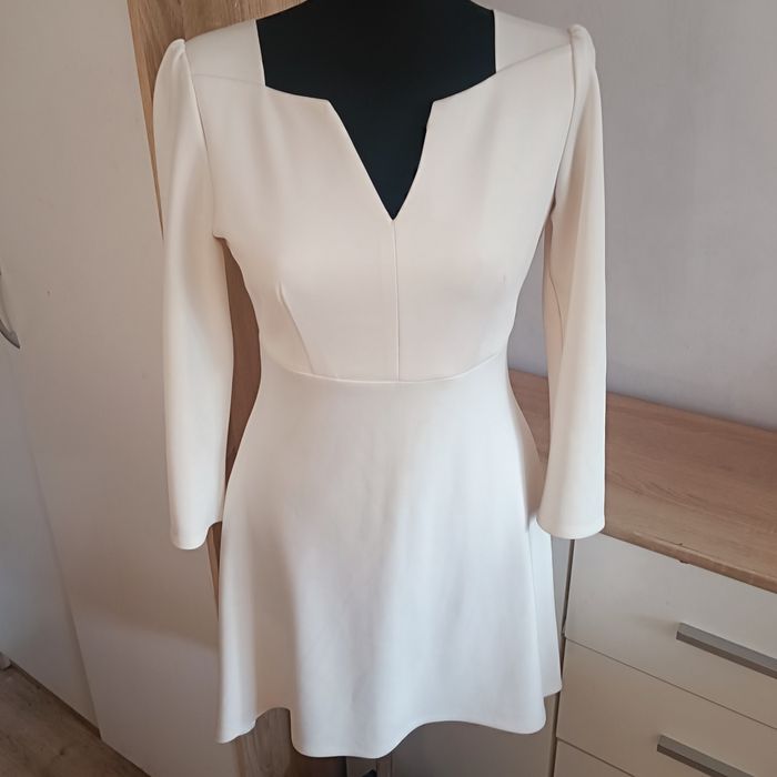 Sukienka damska rękaw 3/4