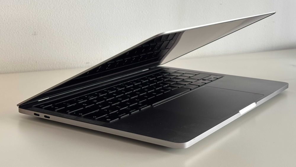 MacBook Pro 13" M1 (2020) A2338 | 16GB RAM | 512GB SSD | Com avaria